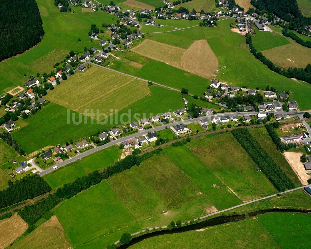 Luftbild Aue - Dorfkern am Feldrand in Aue im Bundesland Nordrhein-Westfalen, Deutschland