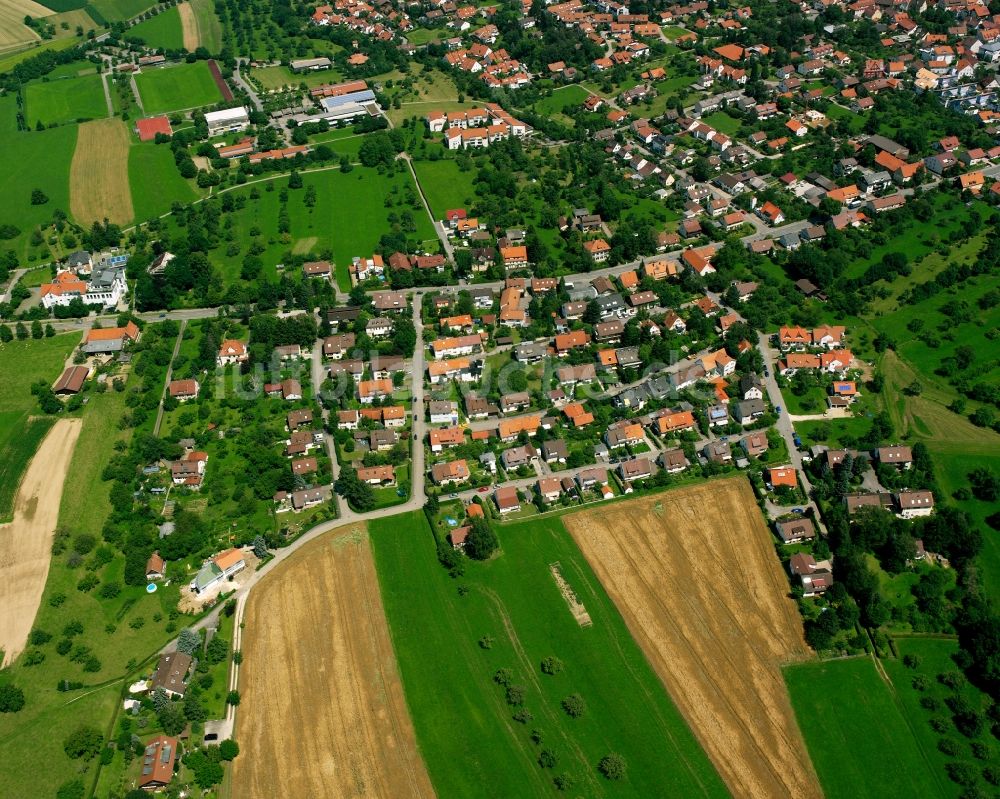 Bad Boll von oben - Dorfkern am Feldrand in Bad Boll im Bundesland Baden-Württemberg, Deutschland