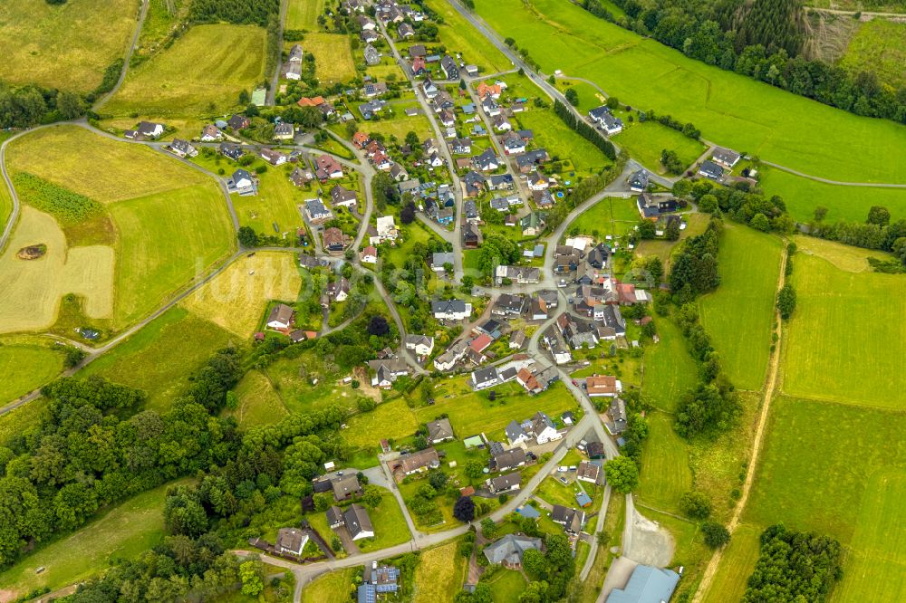 Luftaufnahme Banfe - Dorfkern am Feldrand in Banfe im Bundesland Nordrhein-Westfalen, Deutschland