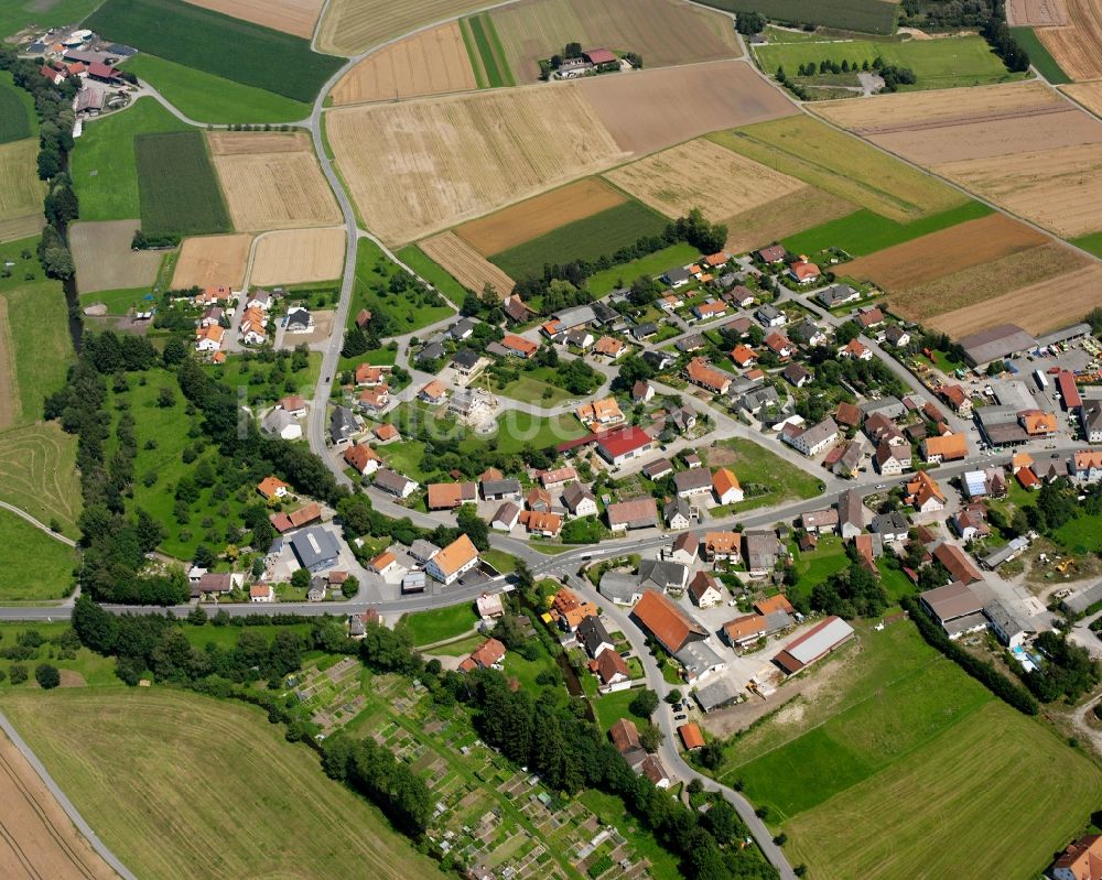 Luftaufnahme Beizkofen - Dorfkern am Feldrand in Beizkofen im Bundesland Baden-Württemberg, Deutschland