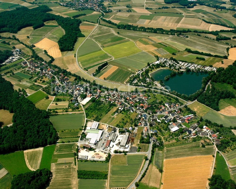 Bühl von oben - Dorfkern am Feldrand in Bühl im Bundesland Baden-Württemberg, Deutschland