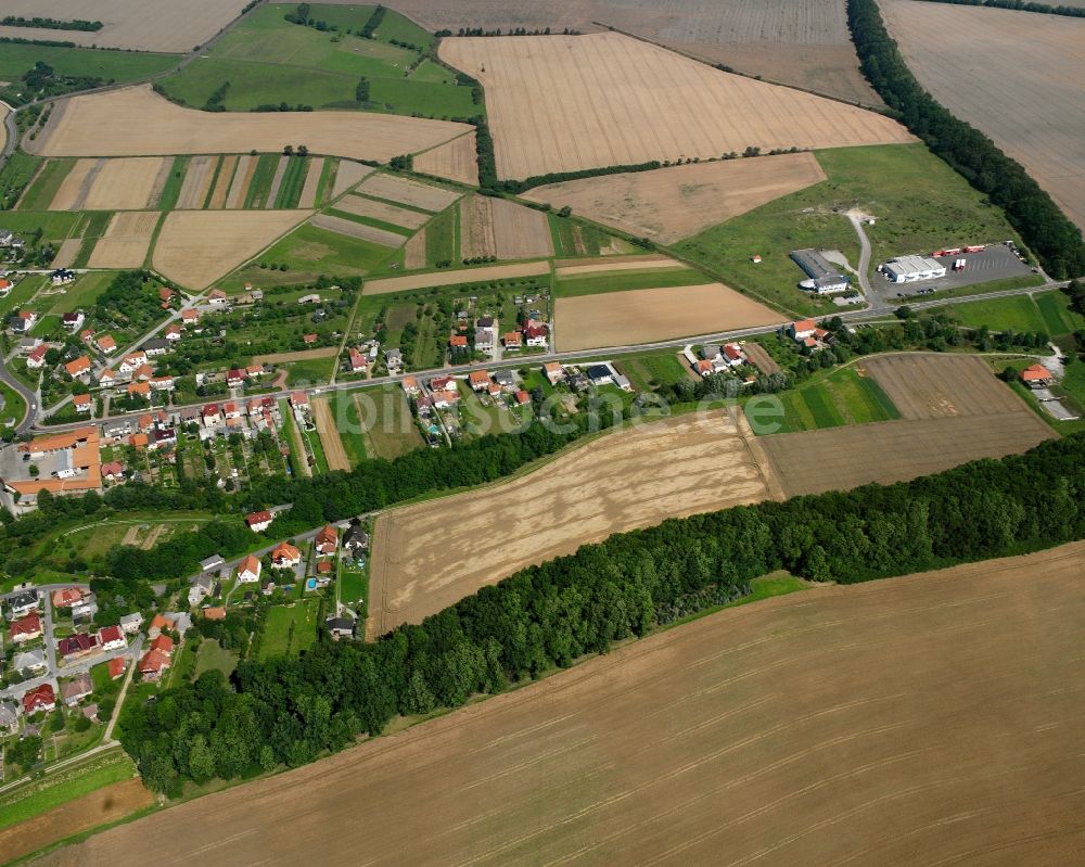 Luftaufnahme Bickenriede - Dorfkern am Feldrand in Bickenriede im Bundesland Thüringen, Deutschland