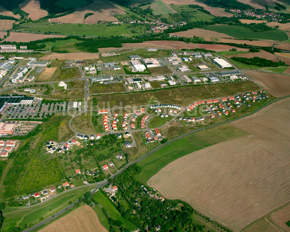 Bieblach aus der Vogelperspektive: Dorfkern am Feldrand in Bieblach im Bundesland Thüringen, Deutschland