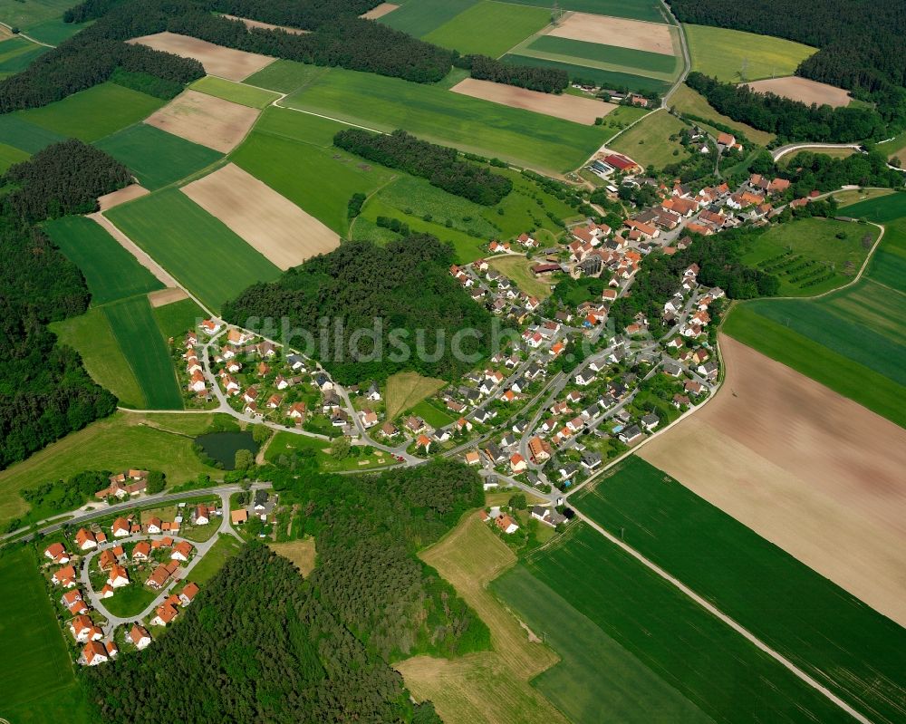 Luftaufnahme Bonnhof - Dorfkern am Feldrand in Bonnhof im Bundesland Bayern, Deutschland