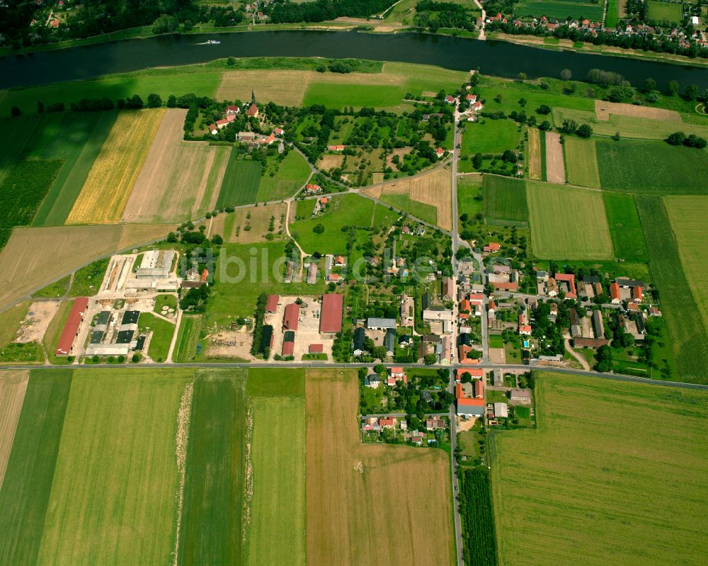 Boritz von oben - Dorfkern am Feldrand in Boritz im Bundesland Sachsen, Deutschland