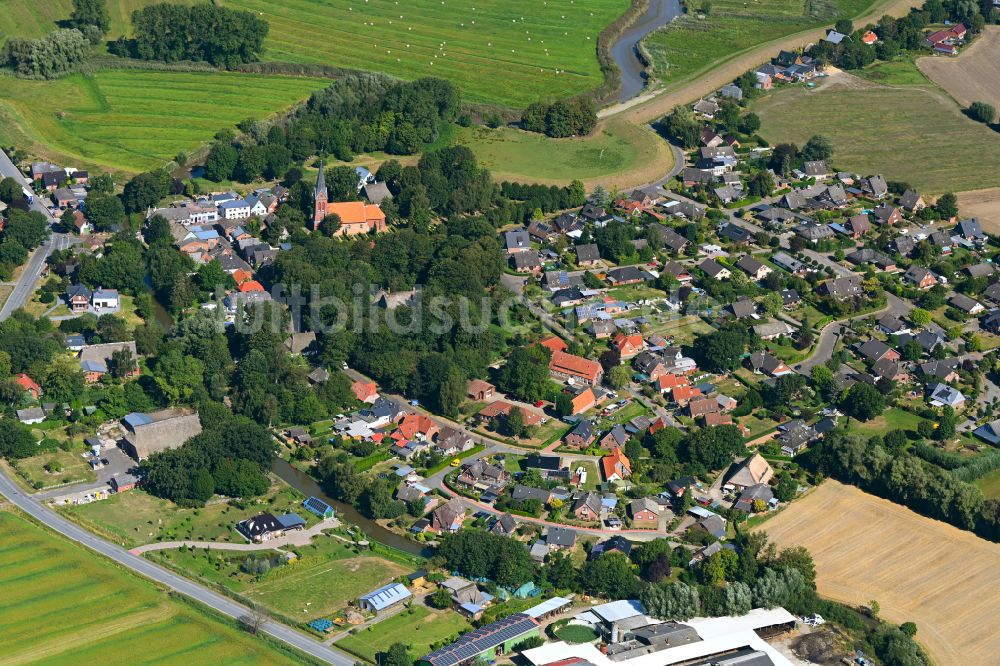 Luftbild Borsfleth - Dorfkern am Feldrand in Borsfleth im Bundesland Schleswig-Holstein, Deutschland