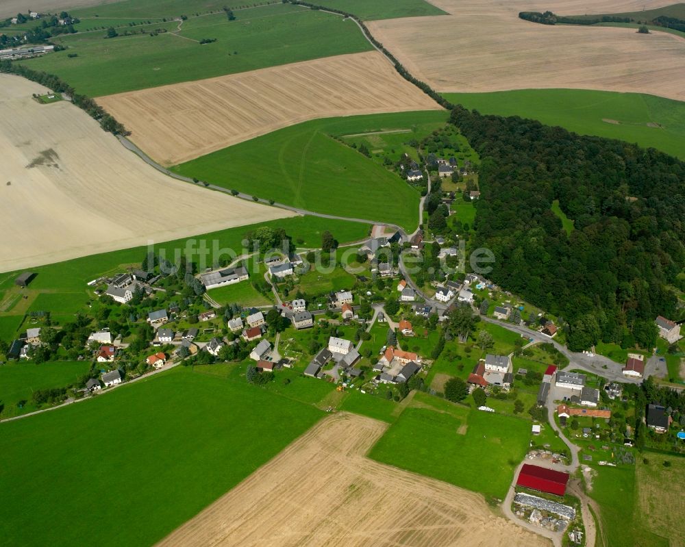 Börnichen aus der Vogelperspektive: Dorfkern am Feldrand in Börnichen im Bundesland Sachsen, Deutschland