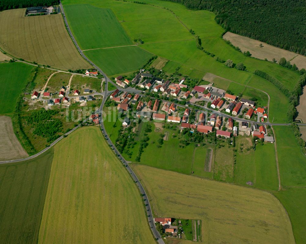 Brockwitz von oben - Dorfkern am Feldrand in Brockwitz im Bundesland Sachsen, Deutschland