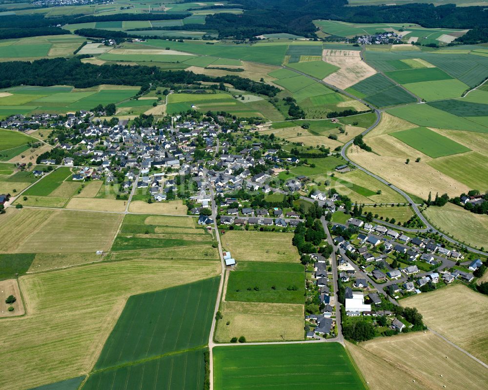 Luftaufnahme Buch - Dorfkern am Feldrand in Buch im Bundesland Rheinland-Pfalz, Deutschland