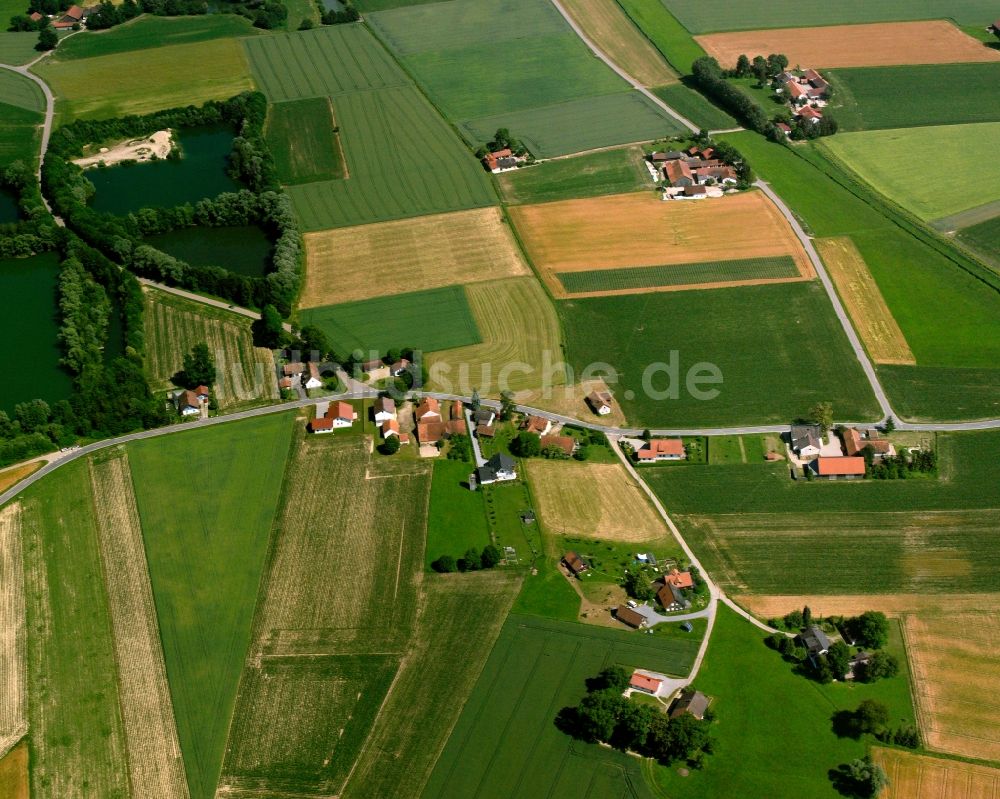 Luftbild Buglau - Dorfkern am Feldrand in Buglau im Bundesland Bayern, Deutschland