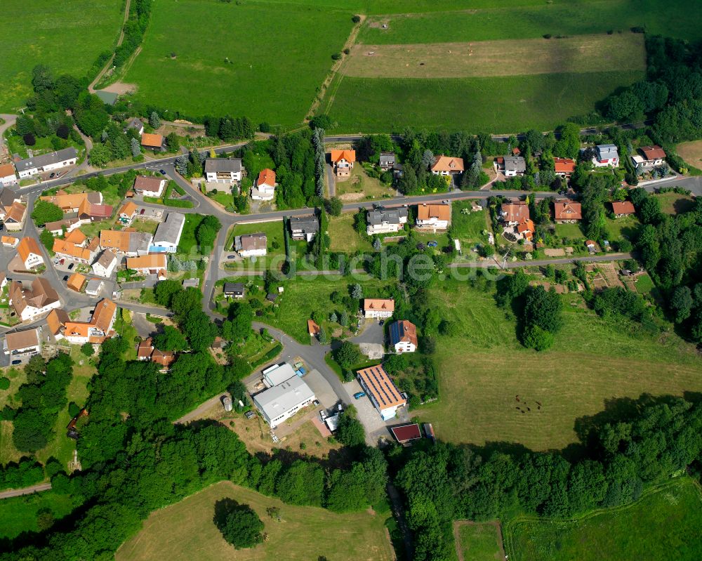 Luftbild Busenborn - Dorfkern am Feldrand in Busenborn im Bundesland Hessen, Deutschland