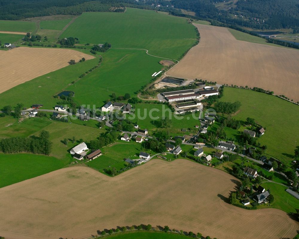 Cämmerswalde von oben - Dorfkern am Feldrand in Cämmerswalde im Bundesland Sachsen, Deutschland