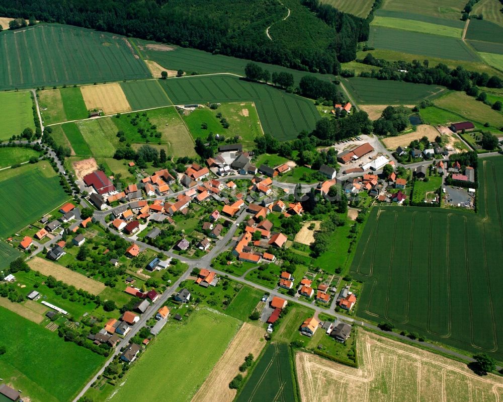 Luftbild Dankelshausen - Dorfkern am Feldrand in Dankelshausen im Bundesland Niedersachsen, Deutschland