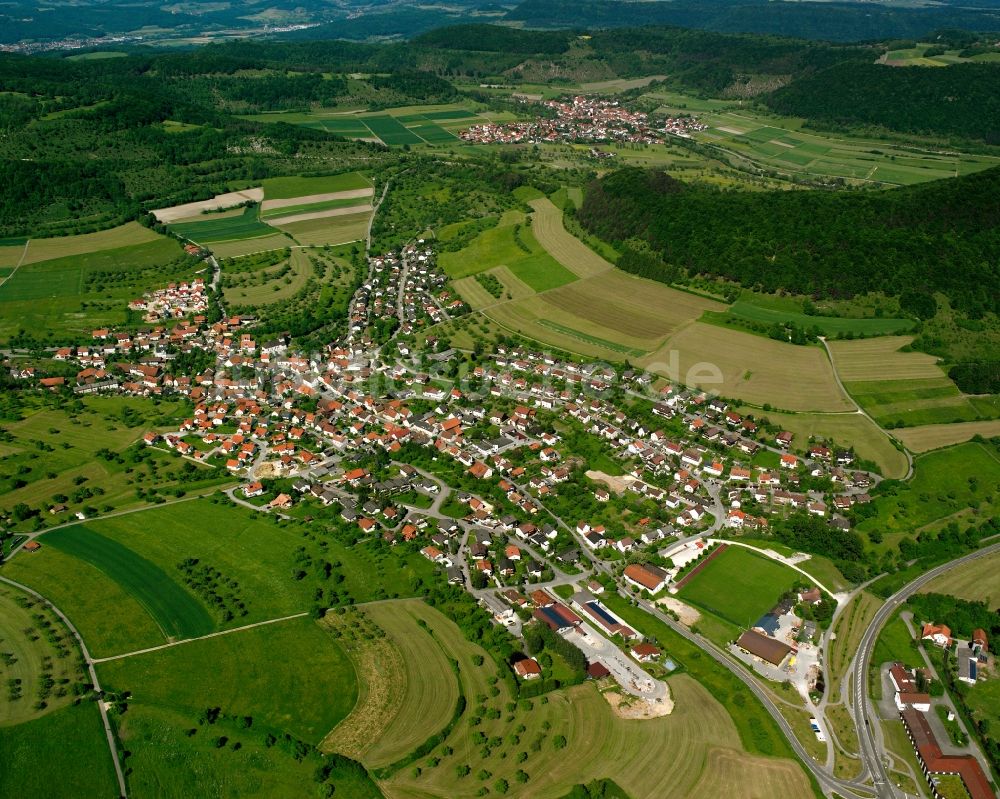 Luftbild Deggingen - Dorfkern am Feldrand in Deggingen im Bundesland Baden-Württemberg, Deutschland