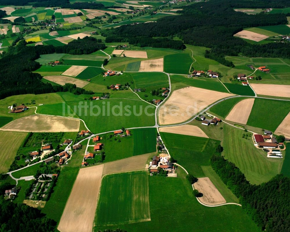 Luftbild Dietersburg - Dorfkern am Feldrand in Dietersburg im Bundesland Bayern, Deutschland