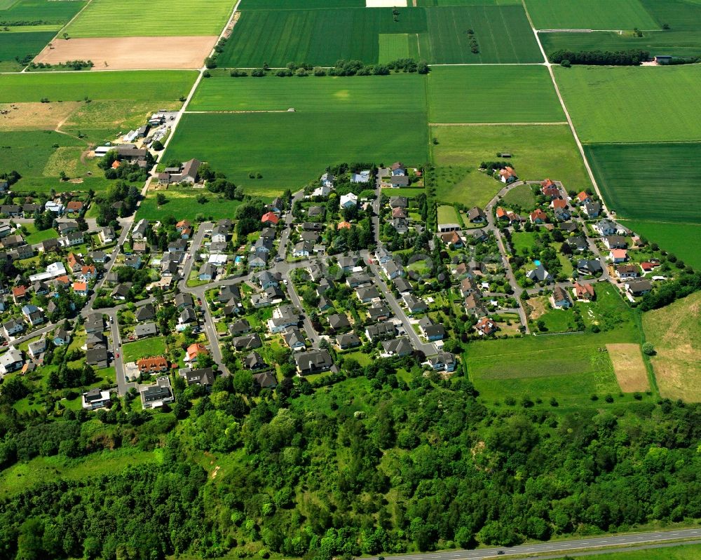 Luftaufnahme Dietkirchen - Dorfkern am Feldrand in Dietkirchen im Bundesland Hessen, Deutschland