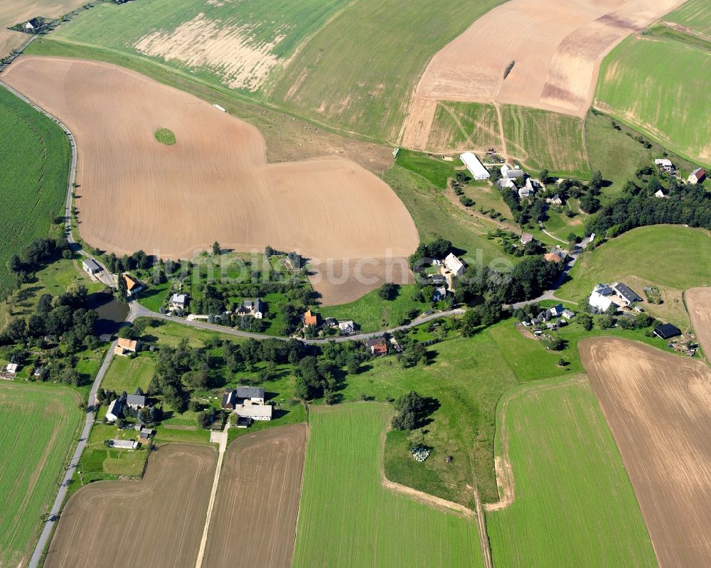 Dittersdorf von oben - Dorfkern am Feldrand in Dittersdorf im Bundesland Sachsen, Deutschland