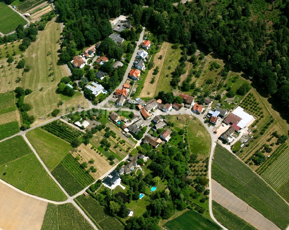 Ebenung von oben - Dorfkern am Feldrand in Ebenung im Bundesland Baden-Württemberg, Deutschland