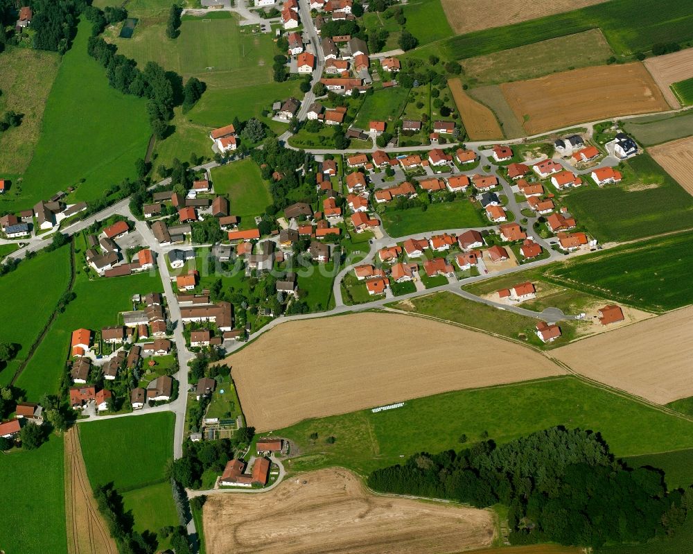 Luftbild Egglham - Dorfkern am Feldrand in Egglham im Bundesland Bayern, Deutschland