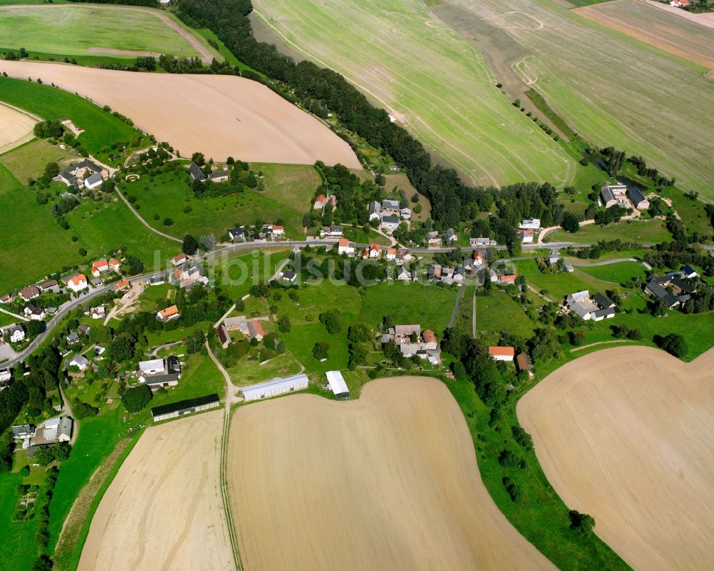 Elsdorf von oben - Dorfkern am Feldrand in Elsdorf im Bundesland Sachsen, Deutschland