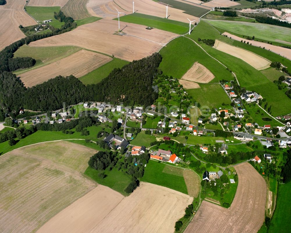 Elsdorf aus der Vogelperspektive: Dorfkern am Feldrand in Elsdorf im Bundesland Sachsen, Deutschland