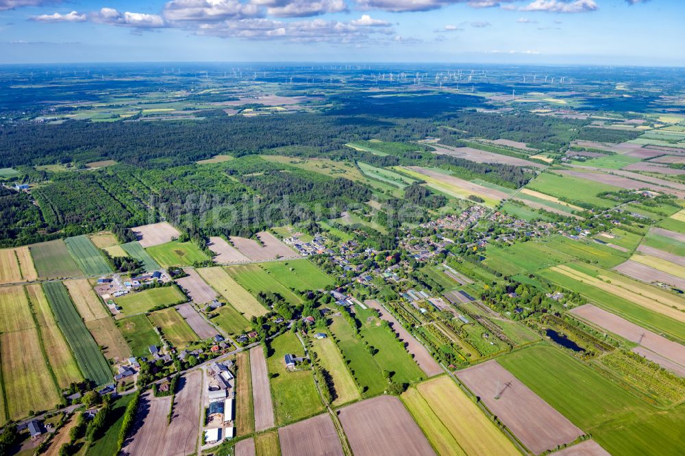 Luftbild Enge-Sande - Dorfkern am Feldrand in Enge-Sande im Bundesland Schleswig-Holstein, Deutschland