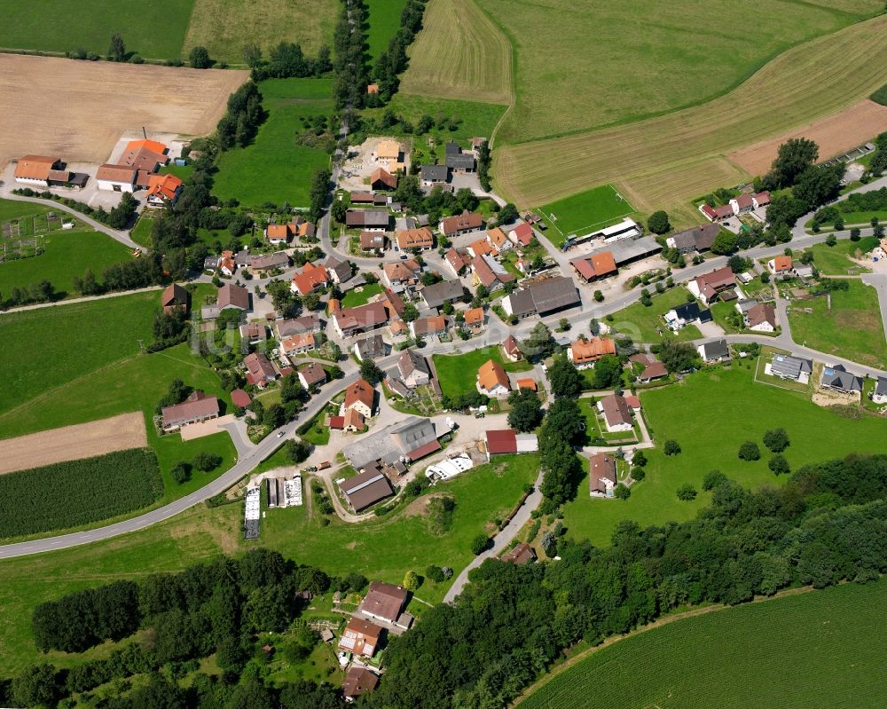 Luftaufnahme Enzkofen - Dorfkern am Feldrand in Enzkofen im Bundesland Baden-Württemberg, Deutschland