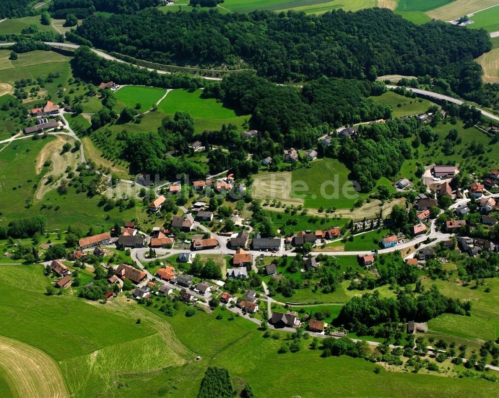 Luftaufnahme Eschbach - Dorfkern am Feldrand in Eschbach im Bundesland Baden-Württemberg, Deutschland