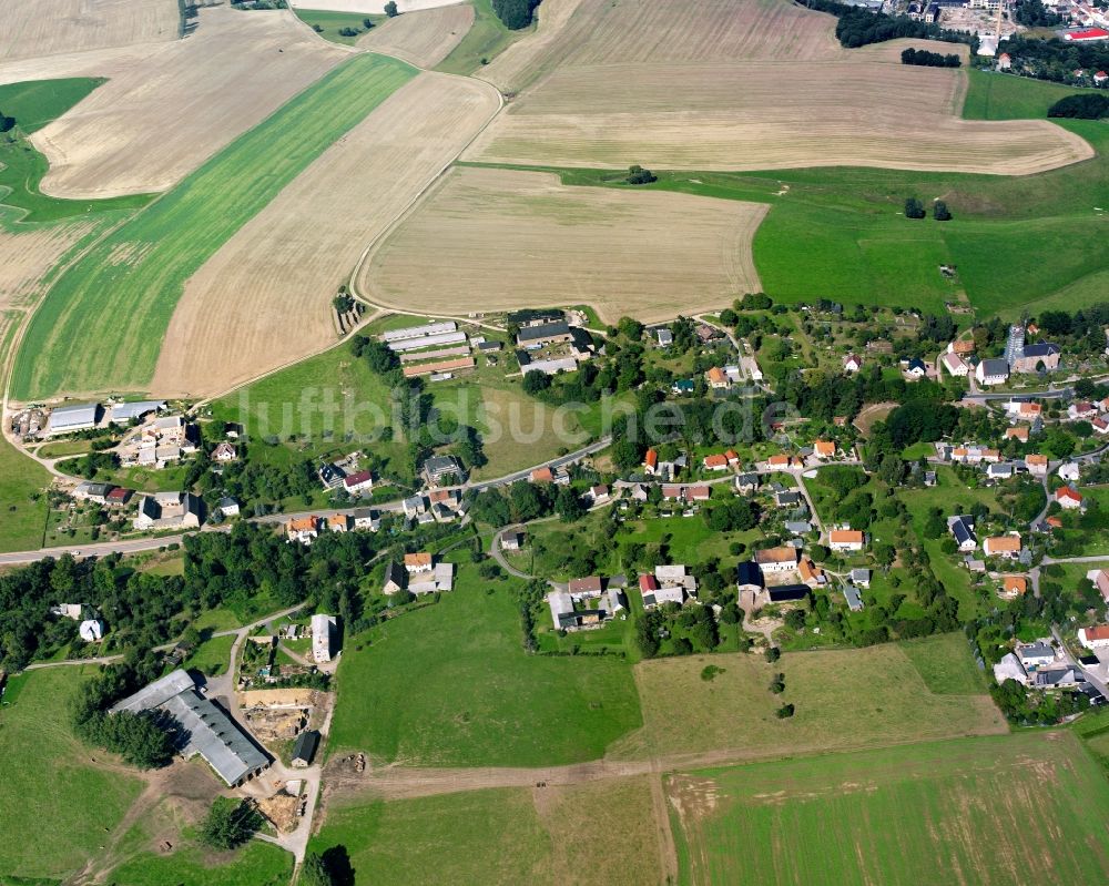 Luftaufnahme Etzdorf - Dorfkern am Feldrand in Etzdorf im Bundesland Sachsen, Deutschland