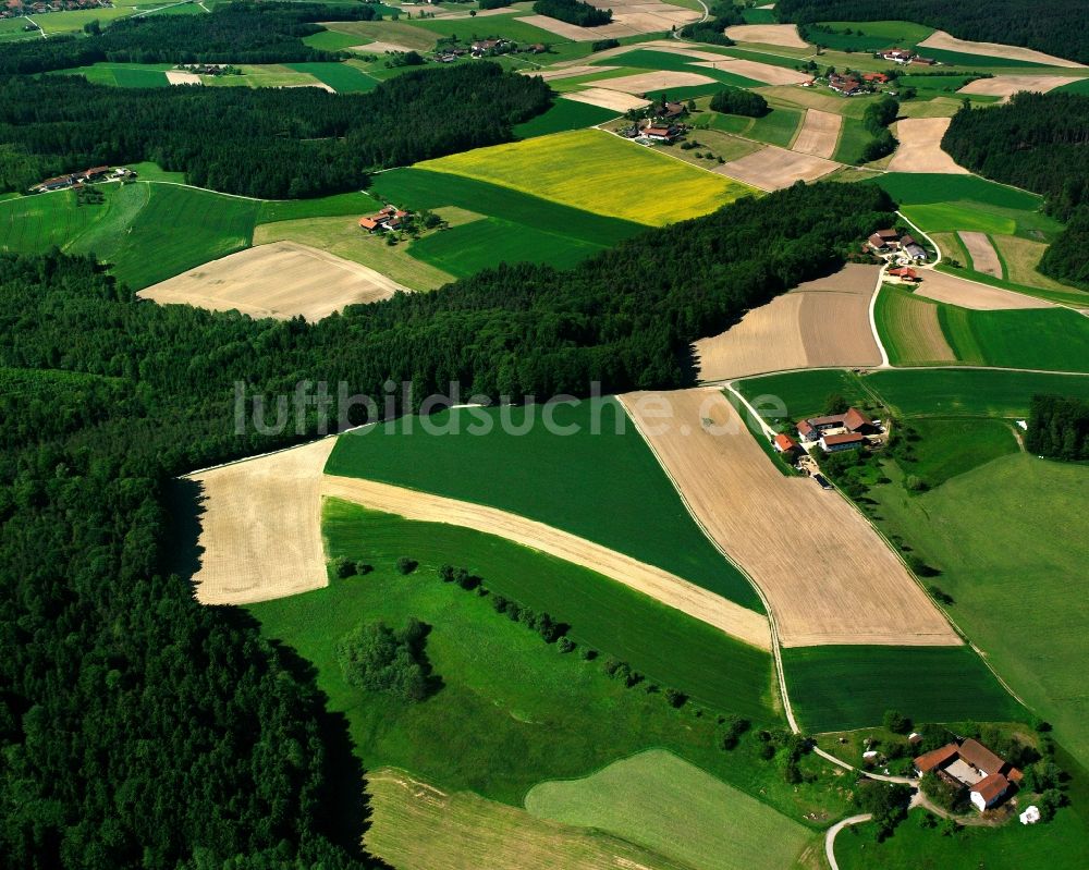 Luftbild Faberöd - Dorfkern am Feldrand in Faberöd im Bundesland Bayern, Deutschland