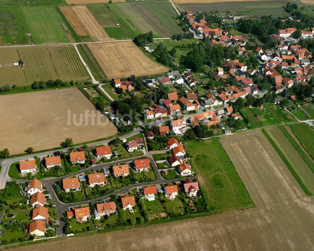 Felchta von oben - Dorfkern am Feldrand in Felchta im Bundesland Thüringen, Deutschland