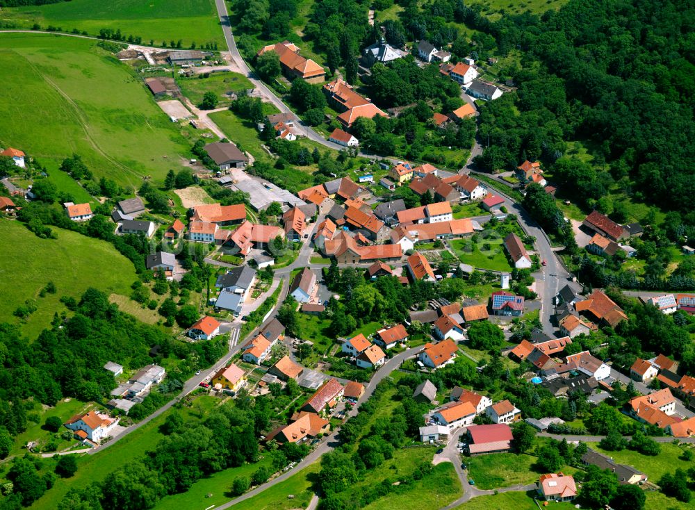 Luftbild Finkenbach-Gersweiler - Dorfkern am Feldrand in Finkenbach-Gersweiler im Bundesland Rheinland-Pfalz, Deutschland