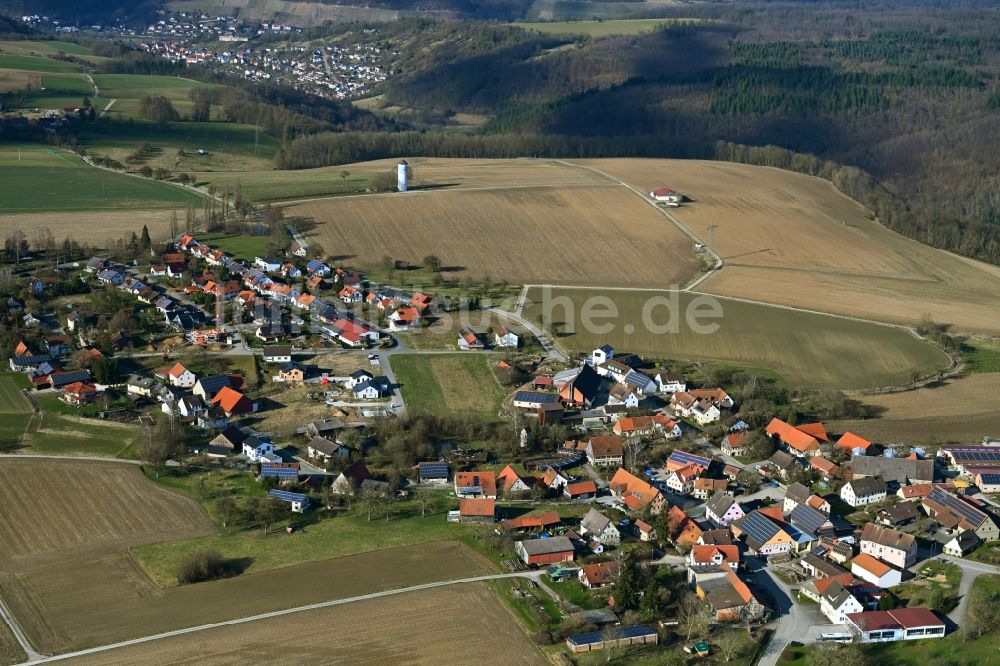 Luftaufnahme Forchtenberg - Dorfkern am Feldrand in Forchtenberg im Bundesland Baden-Württemberg, Deutschland