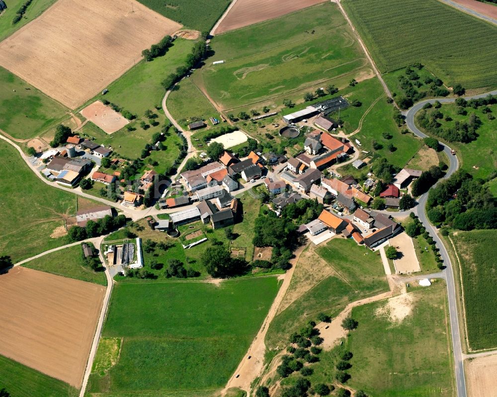 Forstel aus der Vogelperspektive: Dorfkern am Feldrand in Forstel im Bundesland Hessen, Deutschland