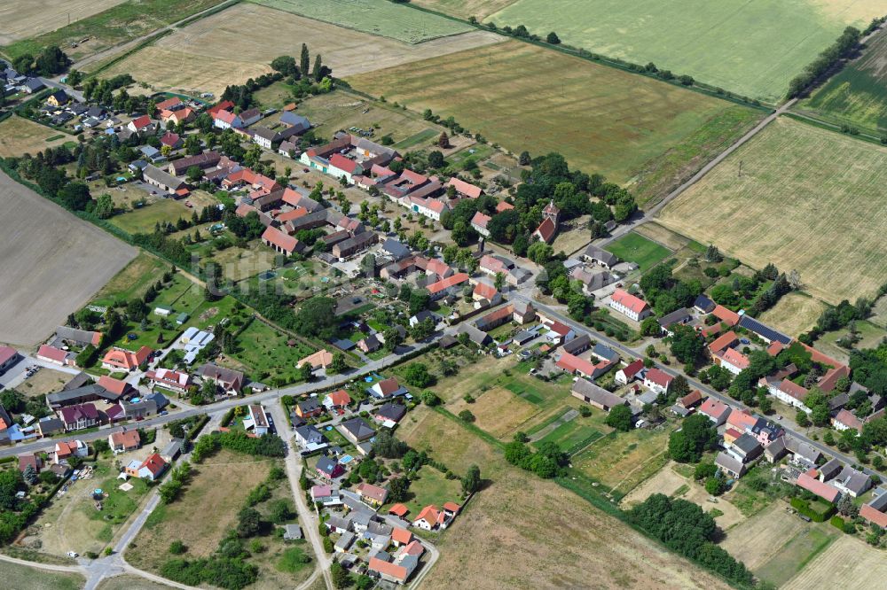 Luftbild Frankenfelde - Dorfkern am Feldrand in Frankenfelde im Bundesland Brandenburg, Deutschland