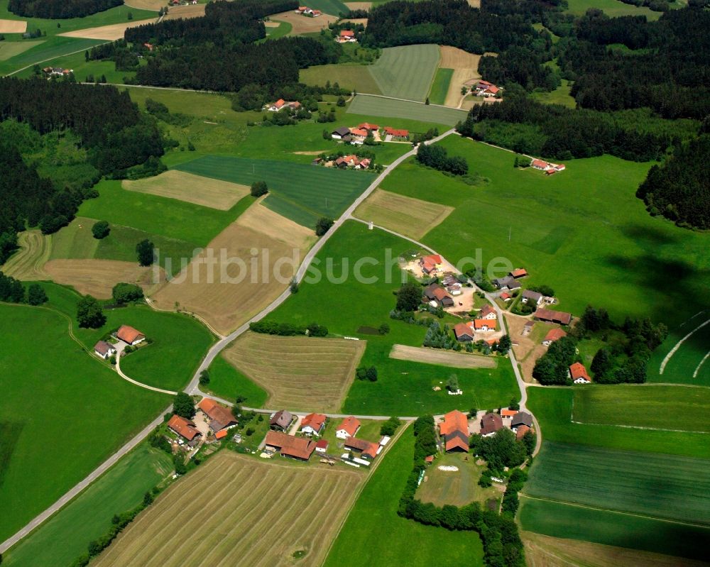 Luftbild Frath - Dorfkern am Feldrand in Frath im Bundesland Bayern, Deutschland