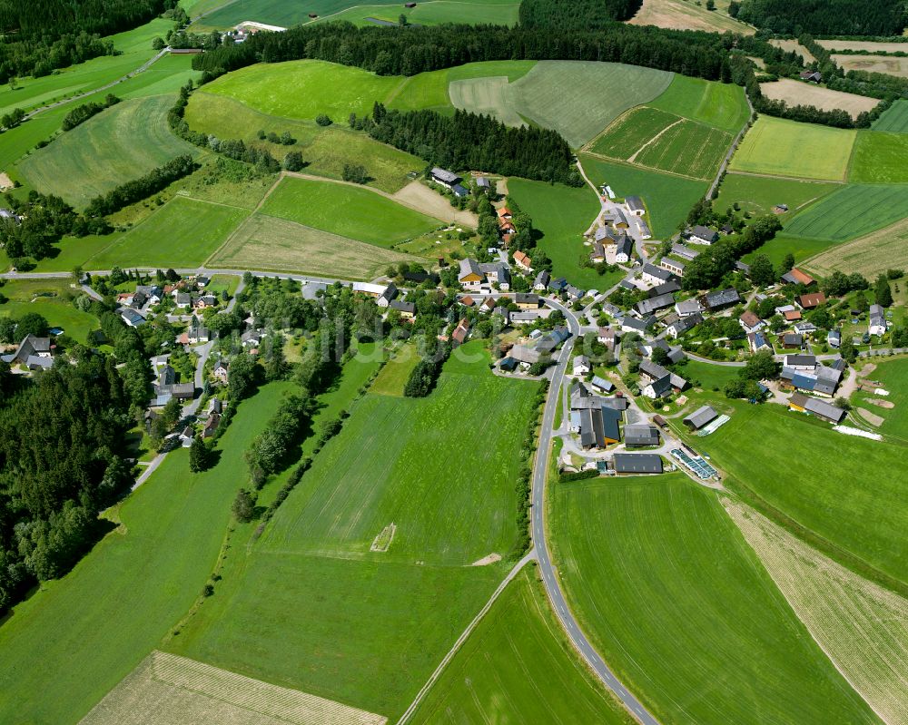 Luftaufnahme Förstenreuth - Dorfkern am Feldrand in Förstenreuth im Bundesland Bayern, Deutschland