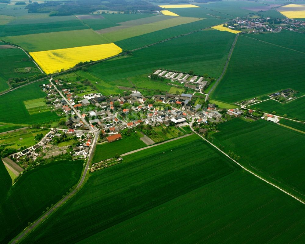 Luftbild Gehrden - Dorfkern am Feldrand in Gehrden im Bundesland Sachsen-Anhalt, Deutschland