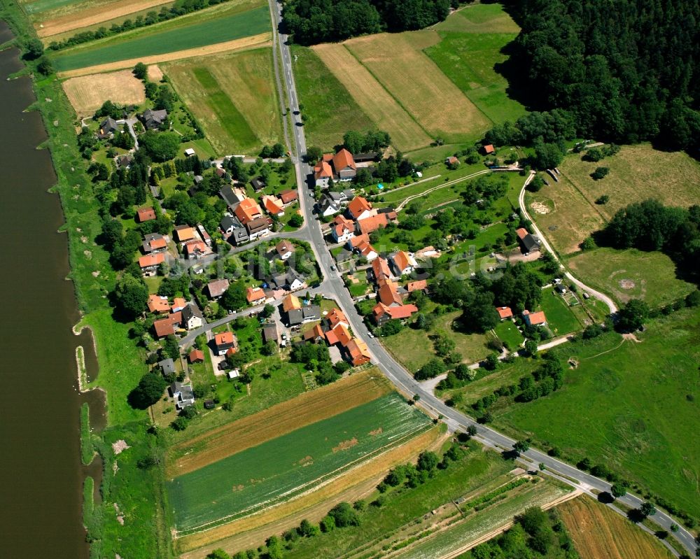 Glashütte von oben - Dorfkern am Feldrand in Glashütte im Bundesland Niedersachsen, Deutschland