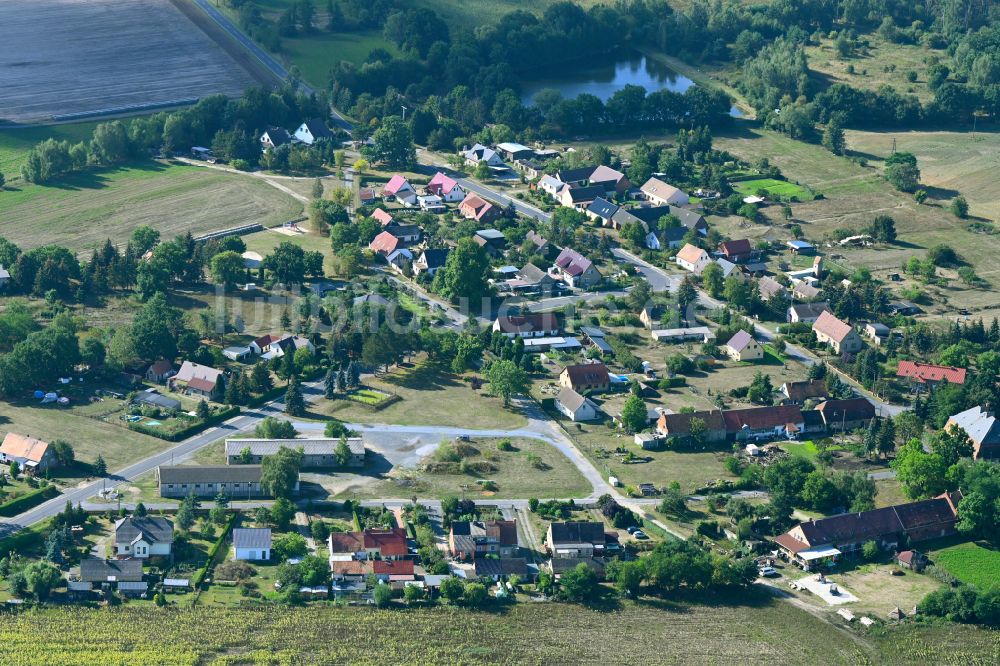 Groß Jehser von oben - Dorfkern am Feldrand in Groß Jehser im Bundesland Brandenburg, Deutschland