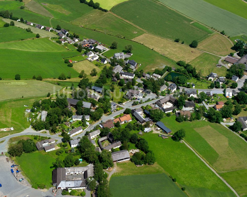 Luftbild Hadermannsgrün - Dorfkern am Feldrand in Hadermannsgrün im Bundesland Bayern, Deutschland