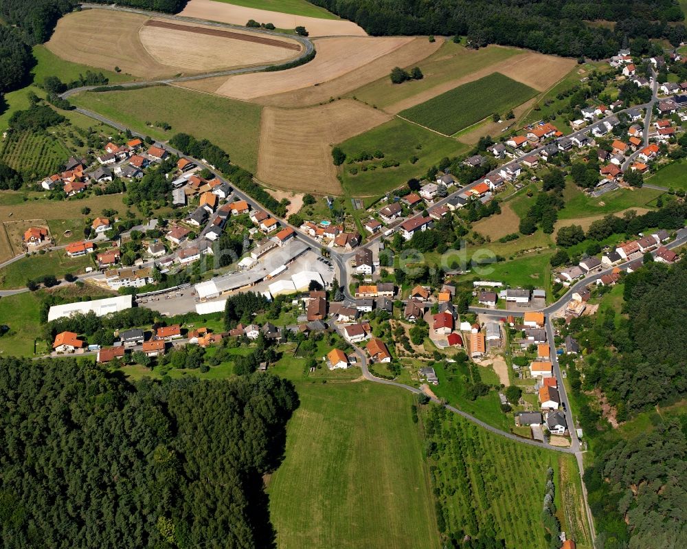 Luftbild Haingrund - Dorfkern am Feldrand in Haingrund im Bundesland Hessen, Deutschland