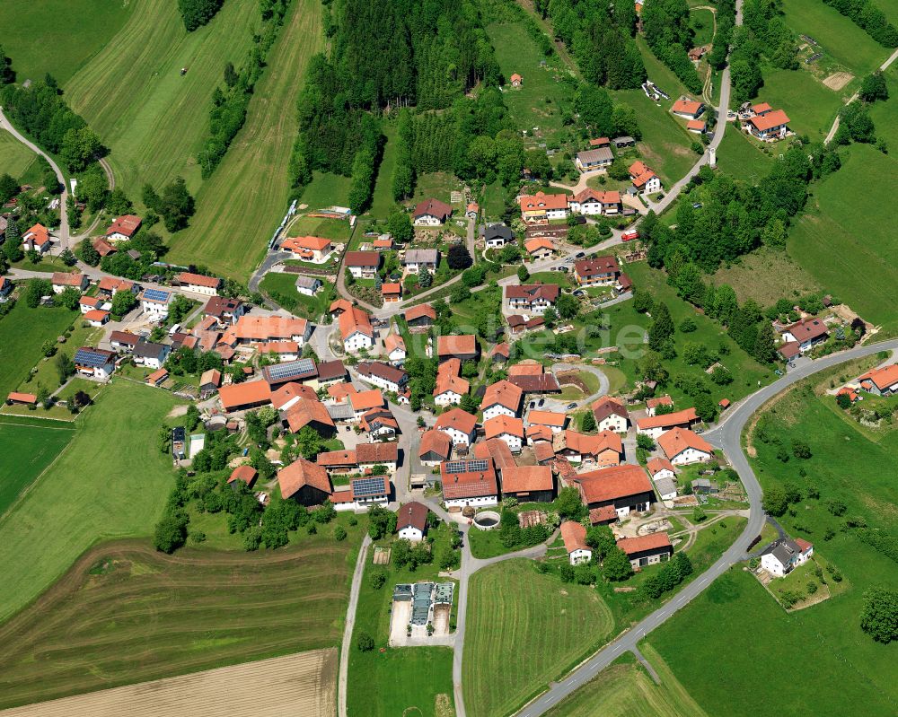 Luftbild Harsdorf - Dorfkern am Feldrand in Harsdorf im Bundesland Bayern, Deutschland