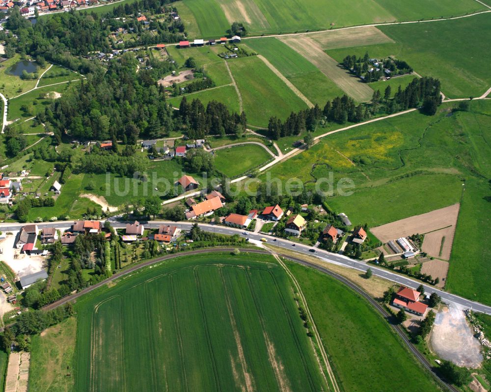 Hasselfelde aus der Vogelperspektive: Dorfkern am Feldrand in Hasselfelde im Bundesland Sachsen-Anhalt, Deutschland