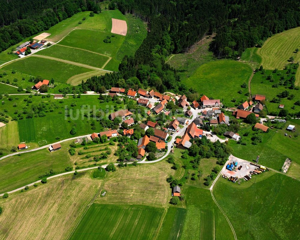 Luftbild Hausen - Dorfkern am Feldrand in Hausen im Bundesland Baden-Württemberg, Deutschland