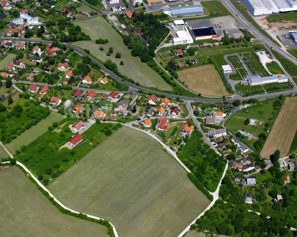 Luftaufnahme Heilbad Heiligenstadt - Dorfkern am Feldrand in Heilbad Heiligenstadt im Bundesland Thüringen, Deutschland