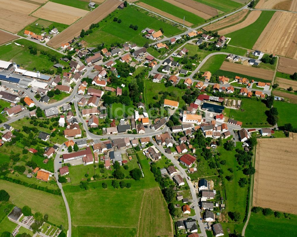 Luftbild Heudorf - Dorfkern am Feldrand in Heudorf im Bundesland Baden-Württemberg, Deutschland