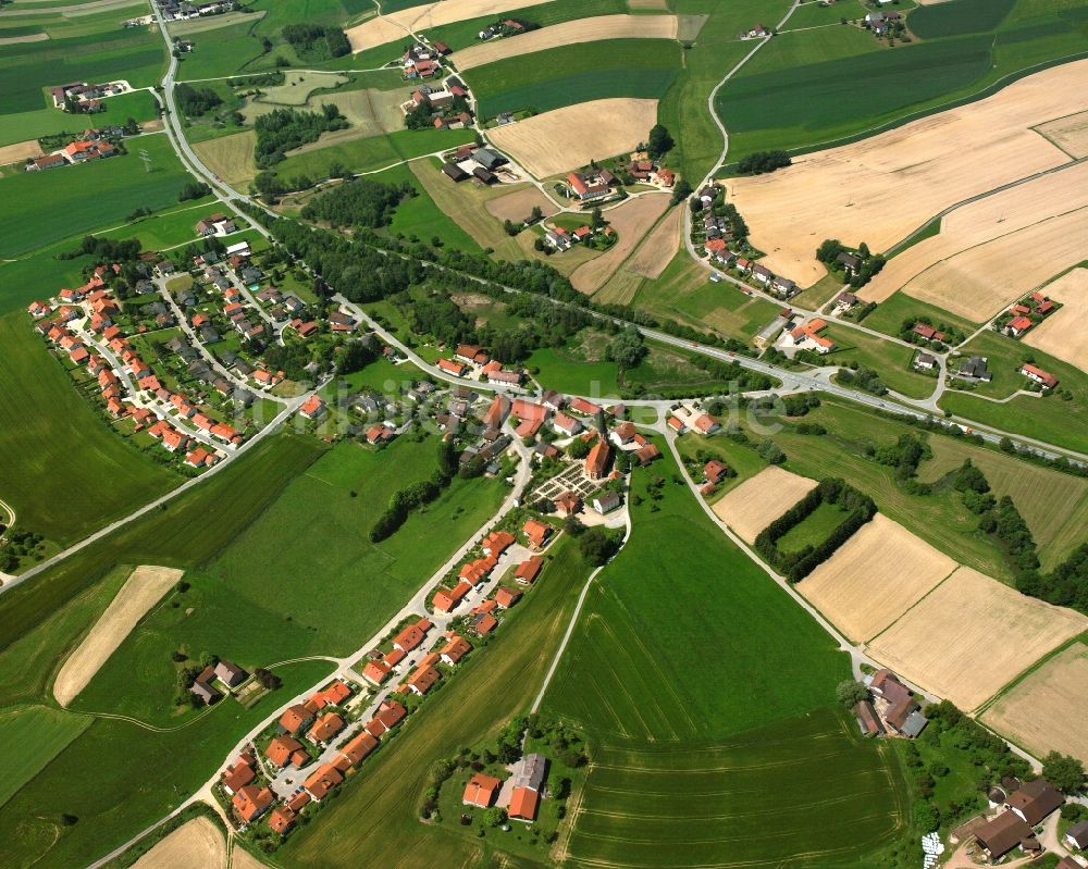 Hirschhorn von oben - Dorfkern am Feldrand in Hirschhorn im Bundesland Bayern, Deutschland