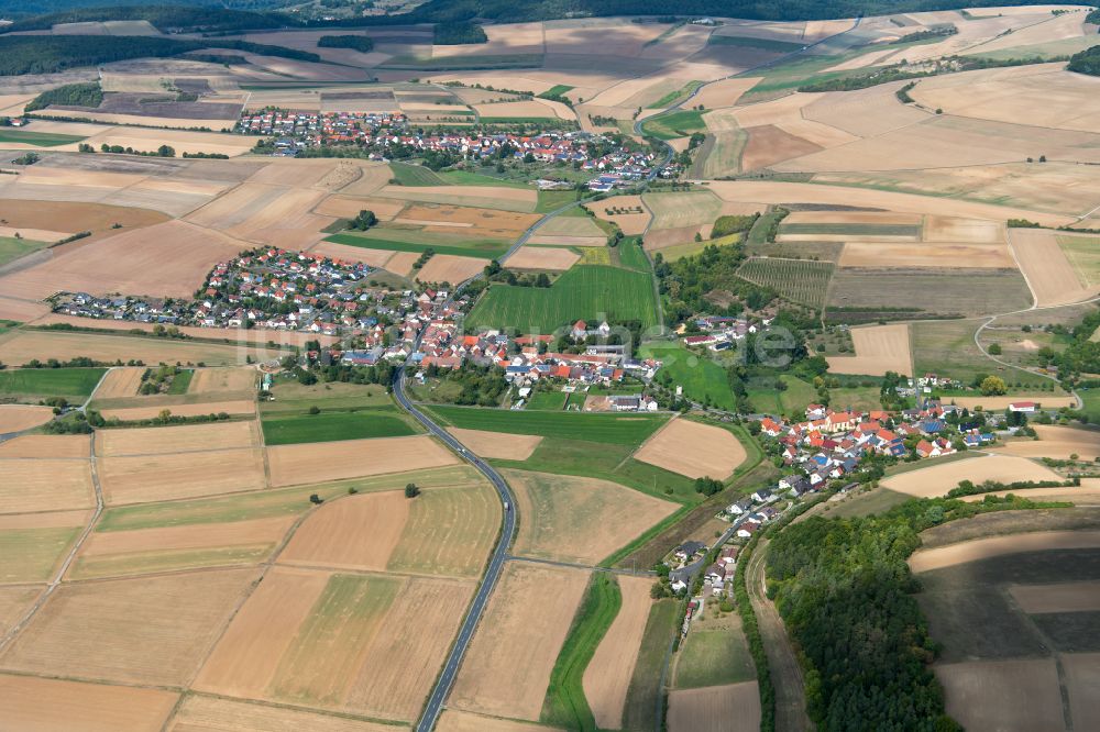 Luftaufnahme Höllrich - Dorfkern am Feldrand in Höllrich im Bundesland Bayern, Deutschland