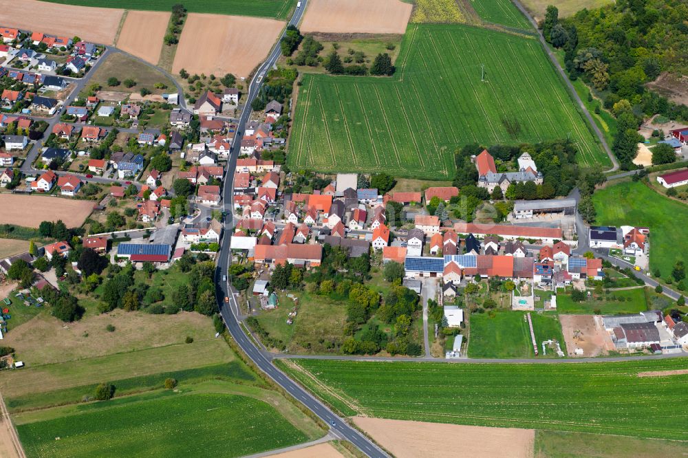 Luftbild Höllrich - Dorfkern am Feldrand in Höllrich im Bundesland Bayern, Deutschland